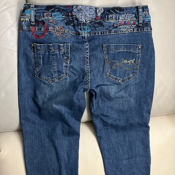 Desigual Women’s Embroidered Jogger Jeans - Size 42 / US Size 14 - Picture 7 of 11